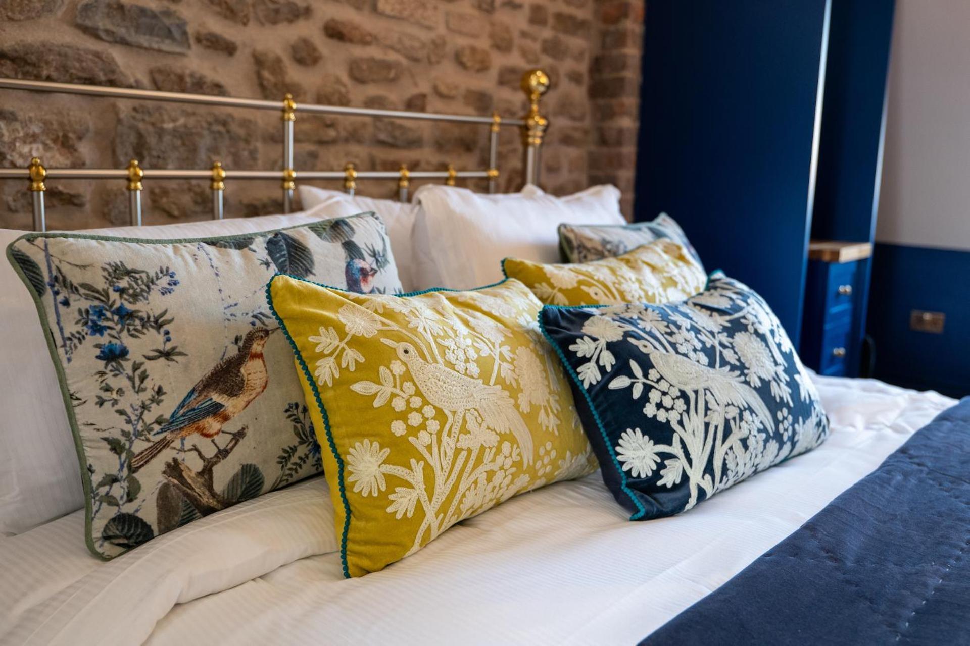 The Sheep And Penguin Hotel เวลส์ ภายนอก รูปภาพ